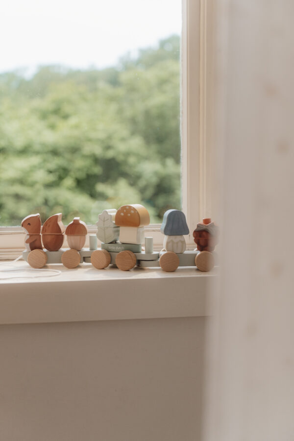 Stacking Train Squirrel - Forest Friends FSC